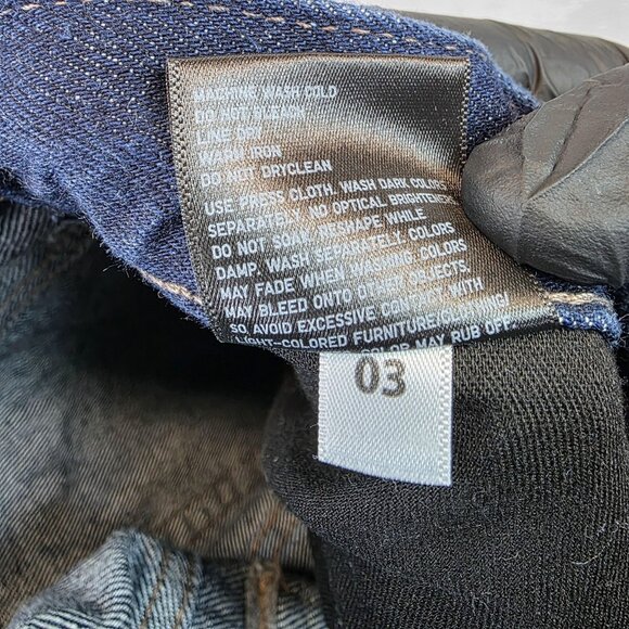 Uniqlo Jeans Womens 28 Dark Wash High Rise Straight Leg Cotton Denim Zip Fly - Picture 10 of 10